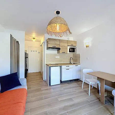 Climatise Avec Terrasse - 4 Pers. - Fr-1-770-88 Saint-Cyr-sur-Mer