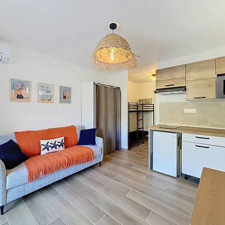 Climatise Avec Terrasse - 4 Pers. - Fr-1-770-88 Appartement